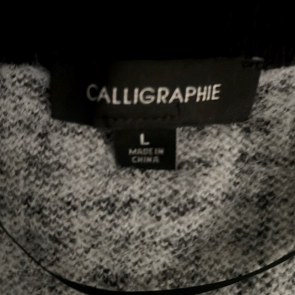 Calligraphie Sweater - Picture 2 of 2